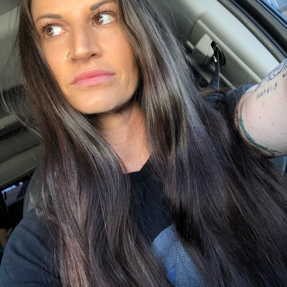 Meet your Posher, Jewel